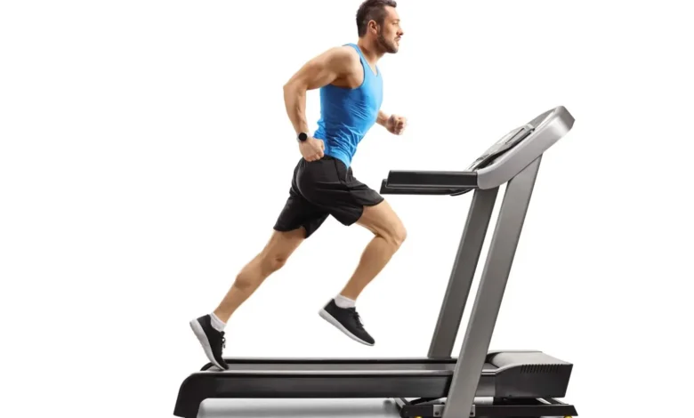 How to Use a Treadmill at the Gym